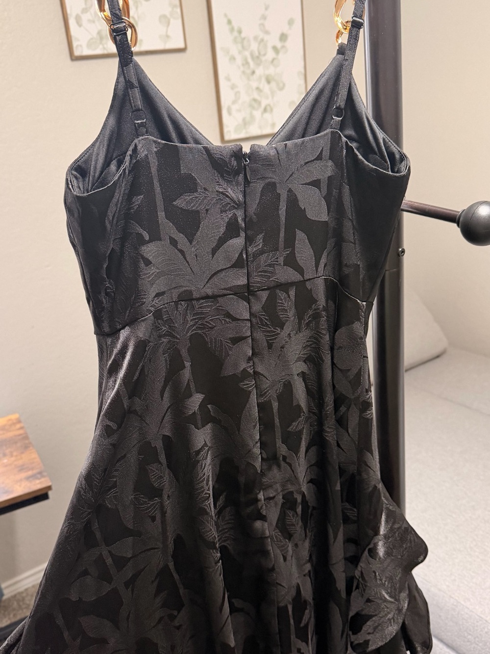 Black Strapless V-Neck Ruffle Midi Dress with Gold Chain Straps - Picture 6 of 9